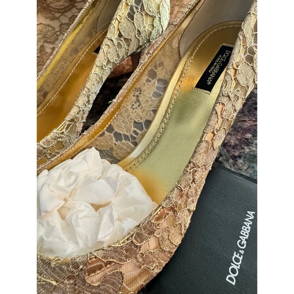 Dolce & Gabbana Bellucci Gold Lace Crystal Pumps CD0066 AE637 40.5/ 10.5 heels - Picture 7 of 16